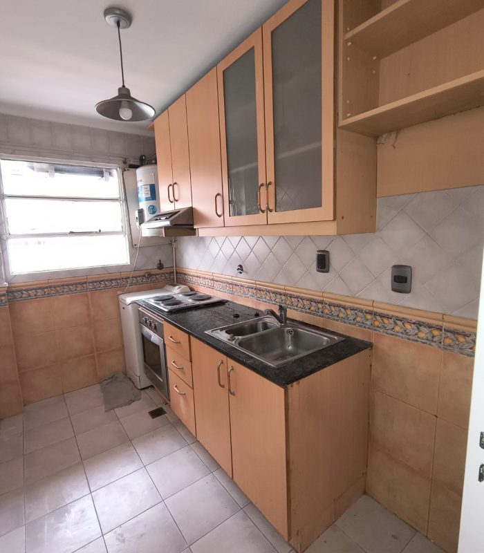 79569519-83c0-4dbf-b97b-eb9f5a18c10c