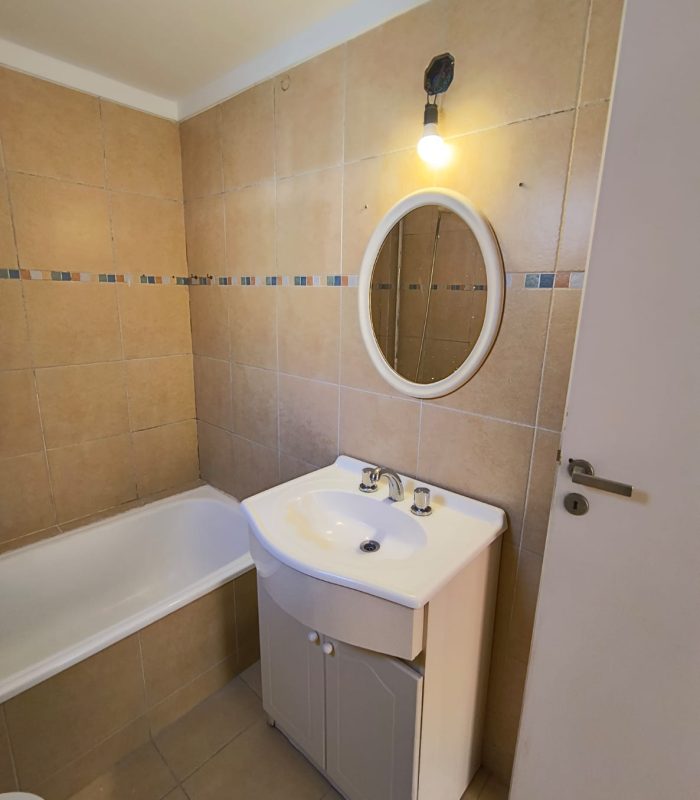 92156459-d463-4fa4-8fff-d29686e52595