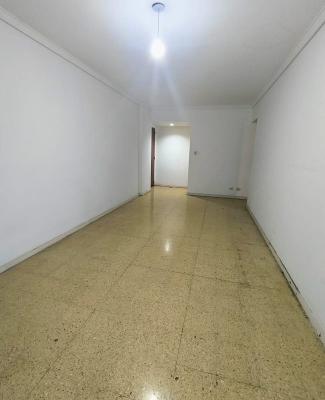 9ef9d1dd-6a2c-40e8-981b-47400cba8101