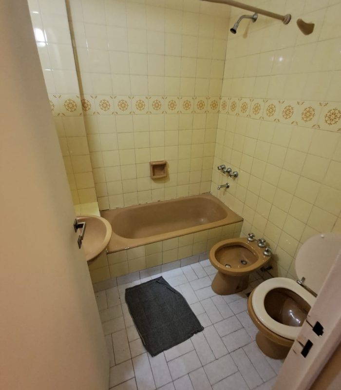 b8c0aca6-9cc3-476f-9d45-bb672e5a645d