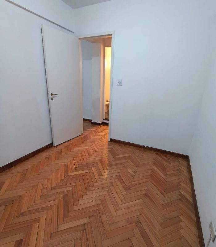 beaa30a0-9345-4811-b18f-9ca62d1deba1