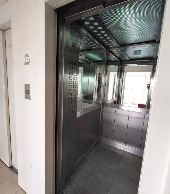 c8e6be3a-d9c4-4462-af65-a3b26457d917